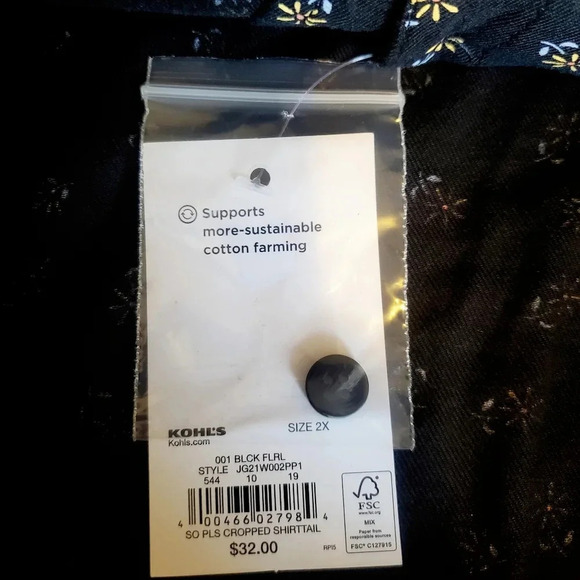 SO | Cropped Sleeveless Button Down Top in Black Daisy Dot sz 2X - Picture 5 of 12